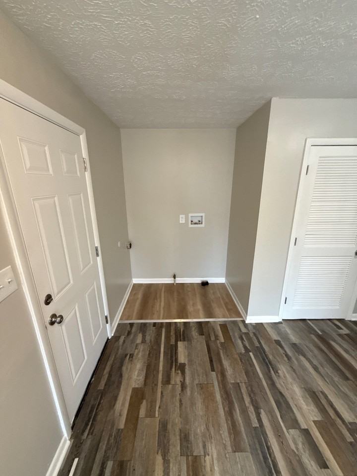 5331 Oliver Ave #5331 - Photo 4 of 20