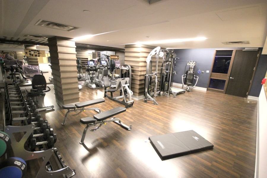 1035 Bank St - Photo 7 of 12