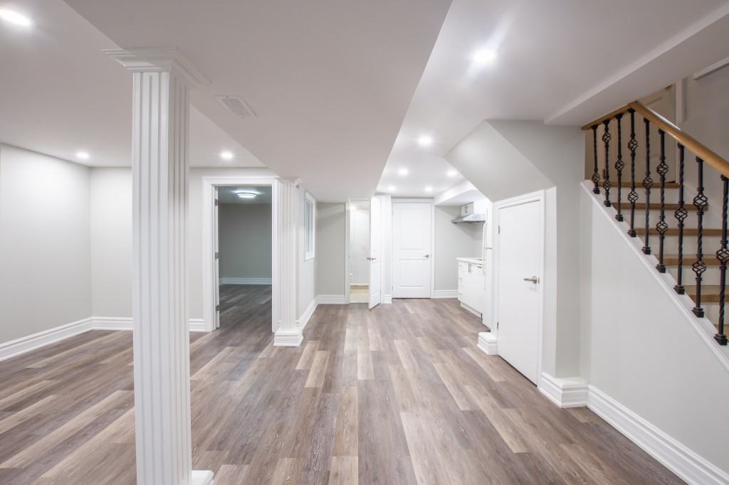 21 Strathmore Rd - Photo 2 of 37