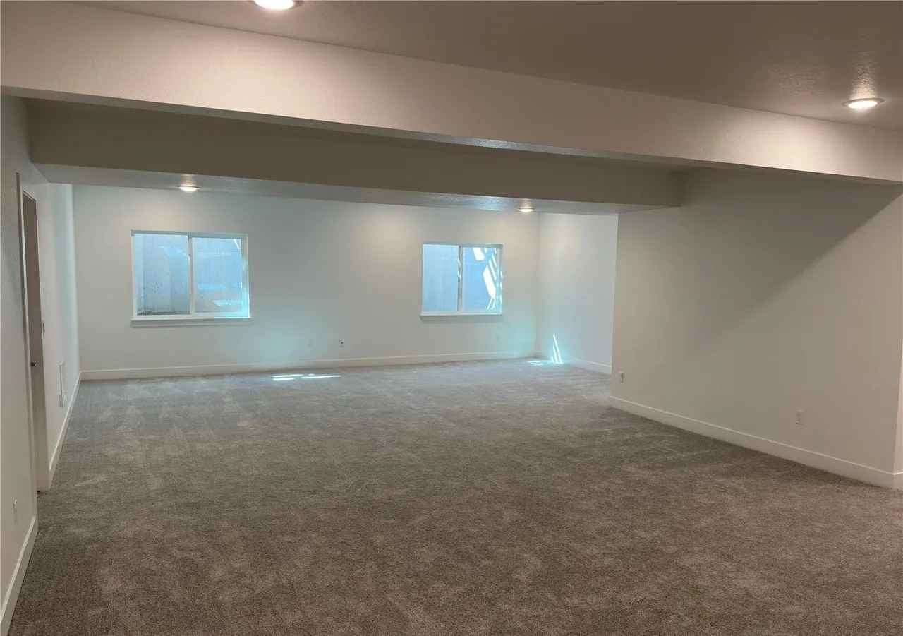 3907 N Catawba Way #1 - Photo 3 of 21