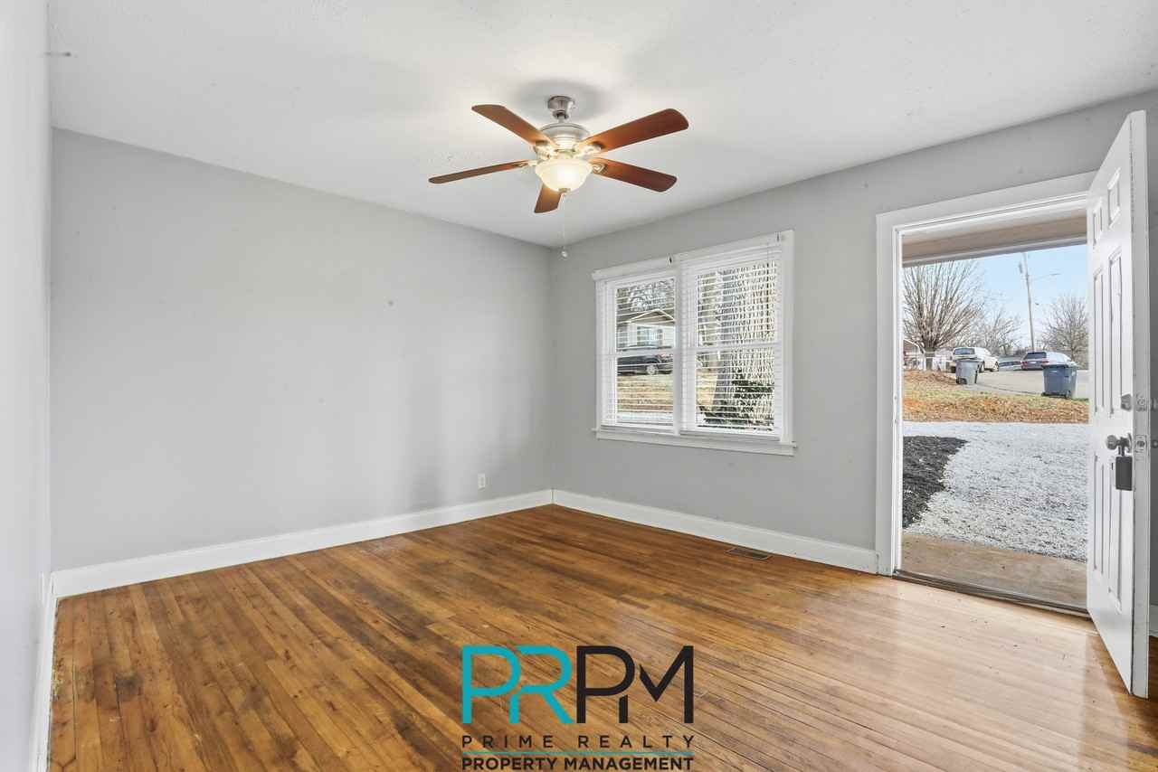 34 Bagwell CircleApartment B #B - Photo 5 of 19