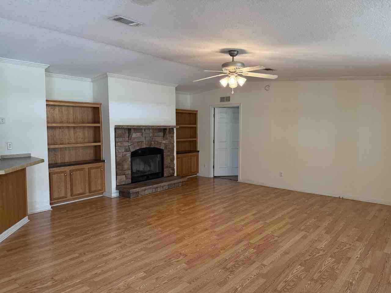 14191 Nw 72nd Ct #1 - Photo 4 of 25