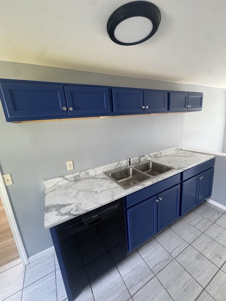 156 Valparaiso St #1 - Photo 5 of 10