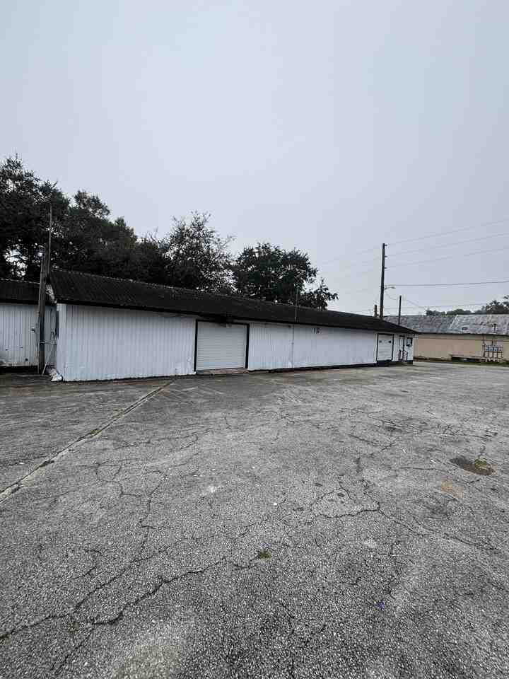 323 N Delaware Ave #10 - Photo 5 of 5