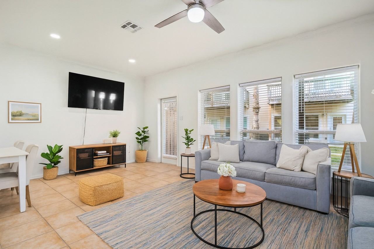 14878 Granada Dr - 1Unit 303 #1 - Photo 6 of 30