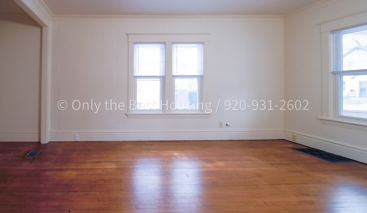 846 Franklin St #1 - Photo 6 of 24