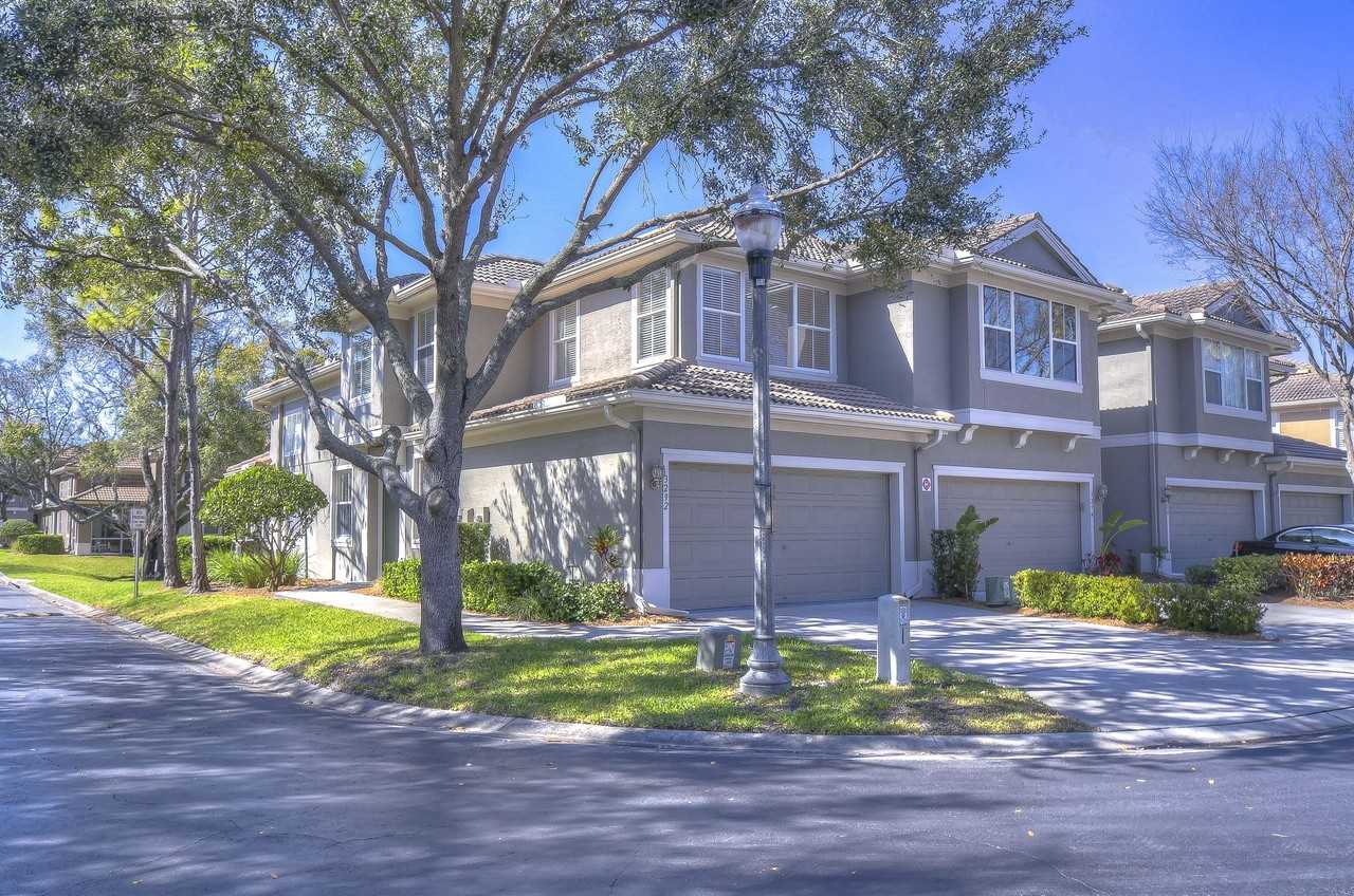 3292 Covered Bridge Dr E #1