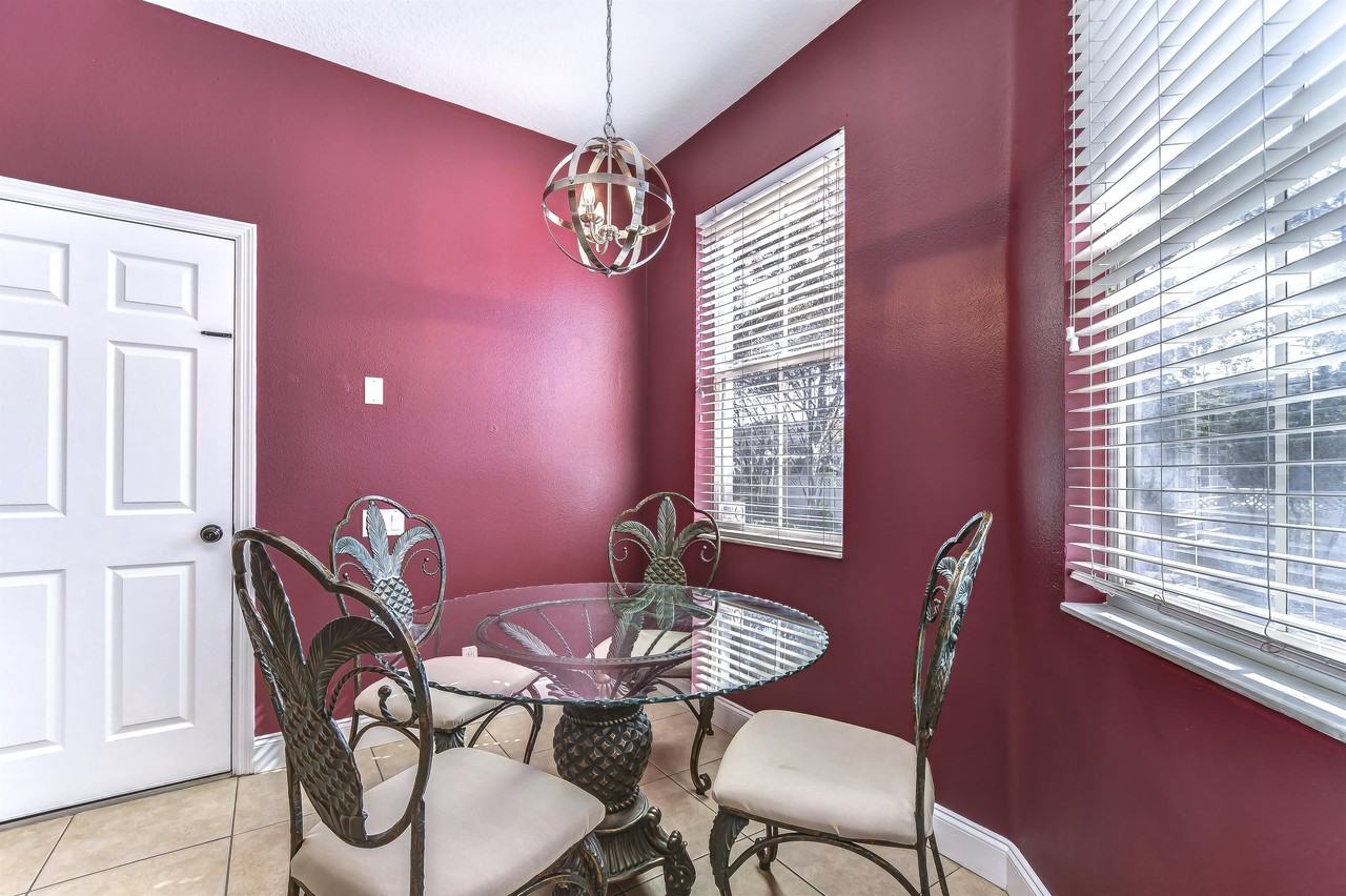 3292 Covered Bridge Dr E #1 - Photo 3 of 18