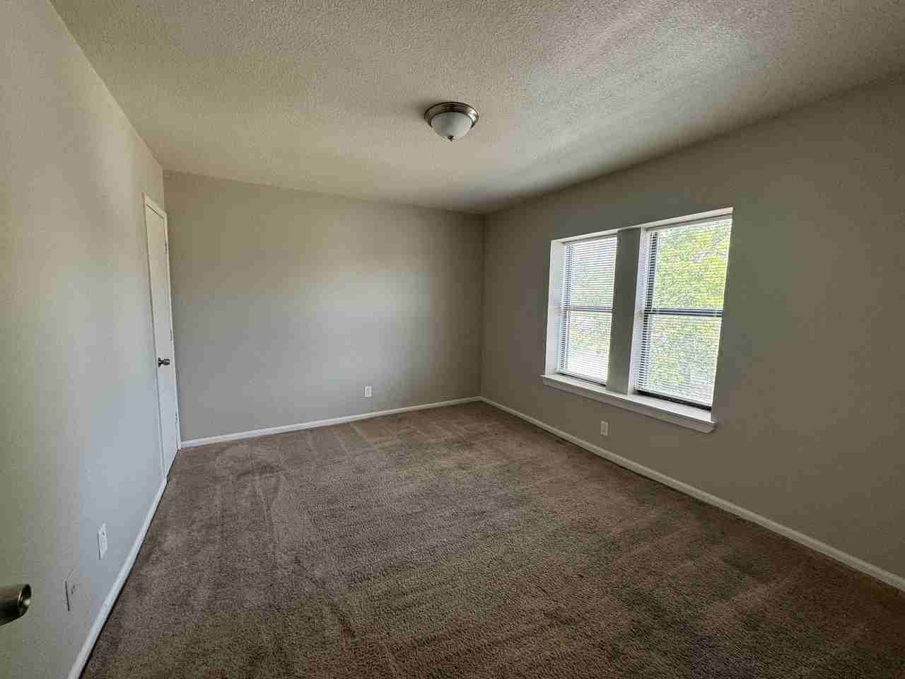 3112 Benton Boulevard - 2 N #3 - Photo 3 of 12