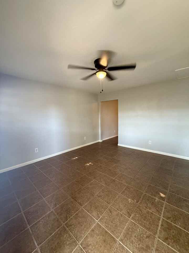 1711 66th St #A - Photo 2 of 11