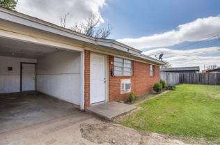 6504 6504 Avenue Q - B #B - Photo 1 of 1