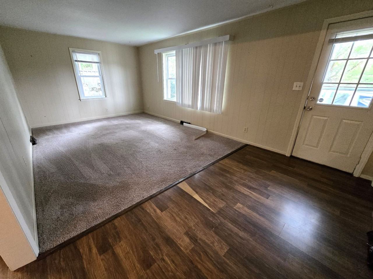 109 Gragg St - Photo 6 of 12