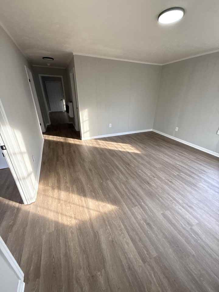 602 Windrow Rd #1 - Photo 2 of 8