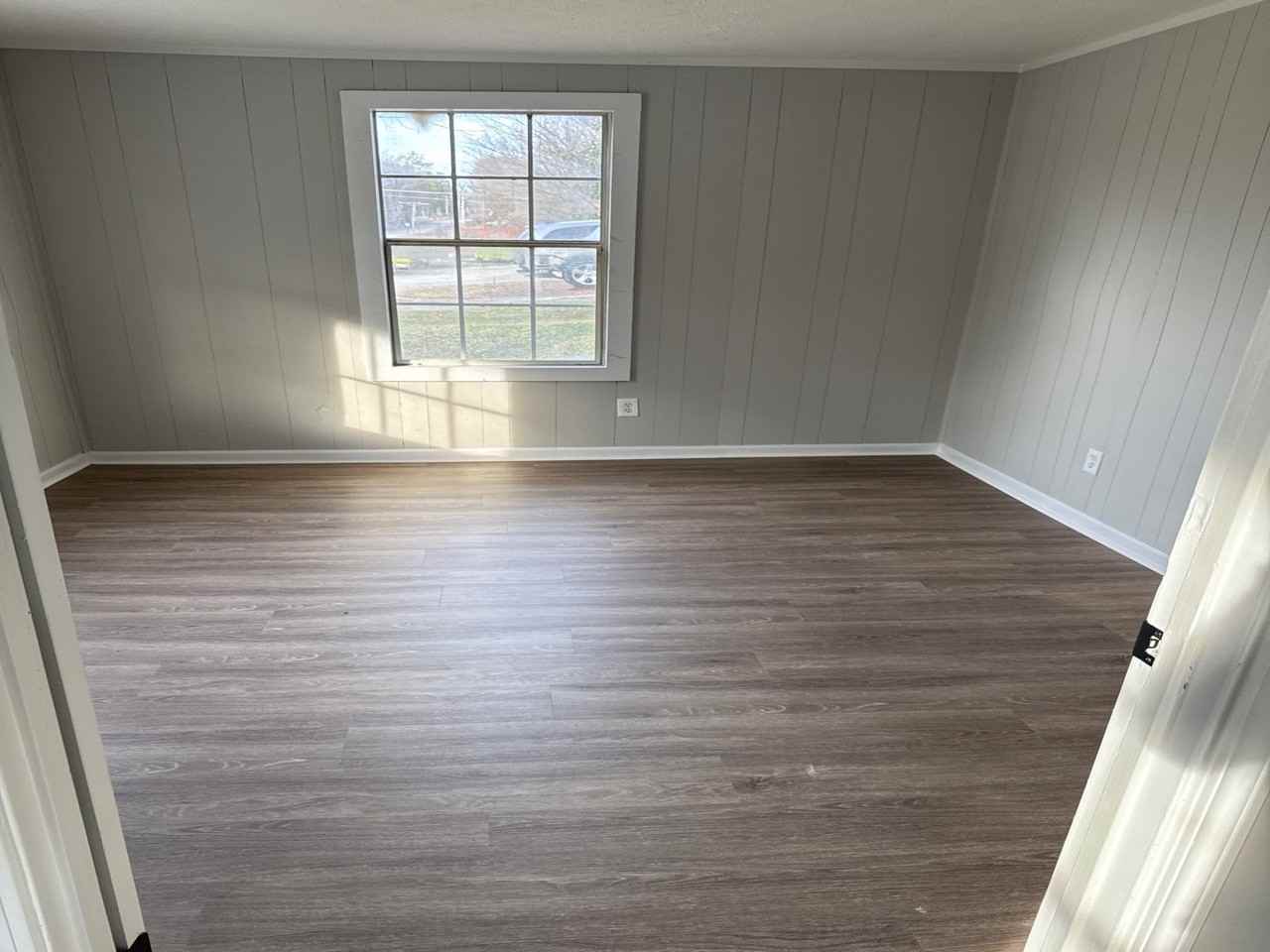 602 Windrow Rd #1 - Photo 3 of 8