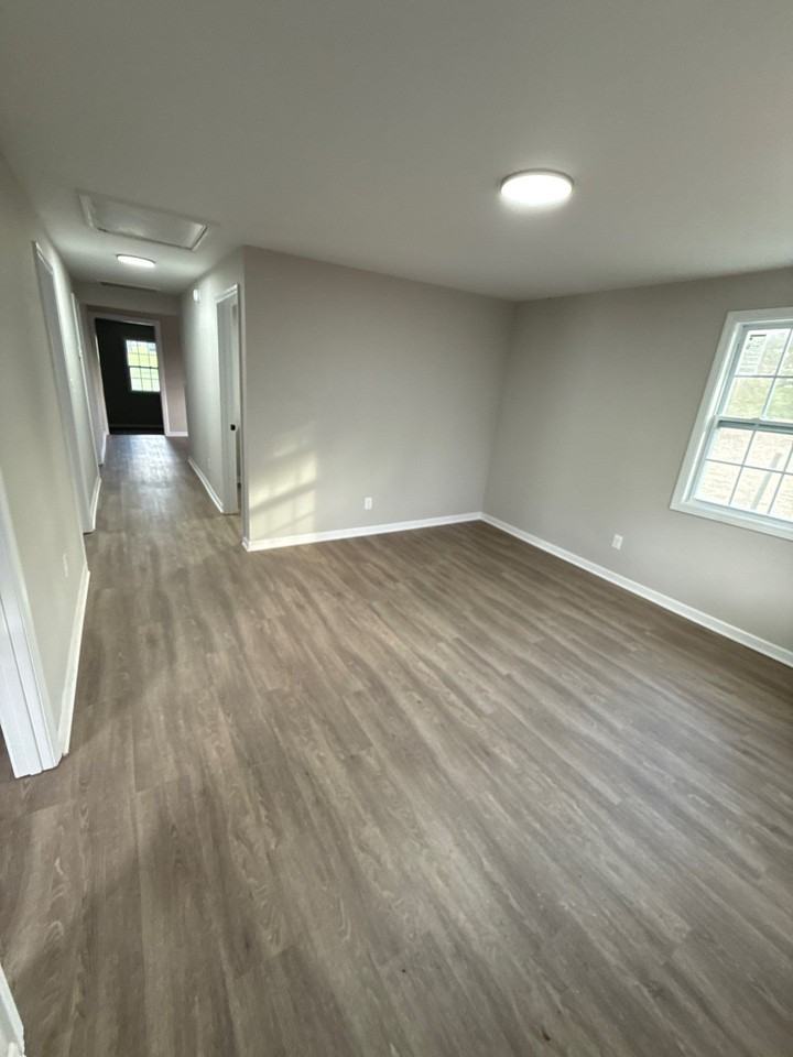 612 Windrow Rd #1 - Photo 2 of 10