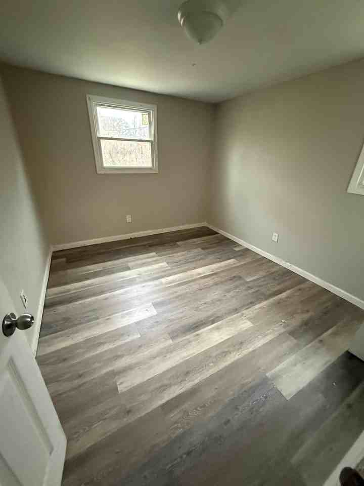 1343 Cox Ave #1 - Photo 6 of 7