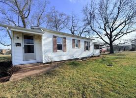 featured image of 610 W Main St #1