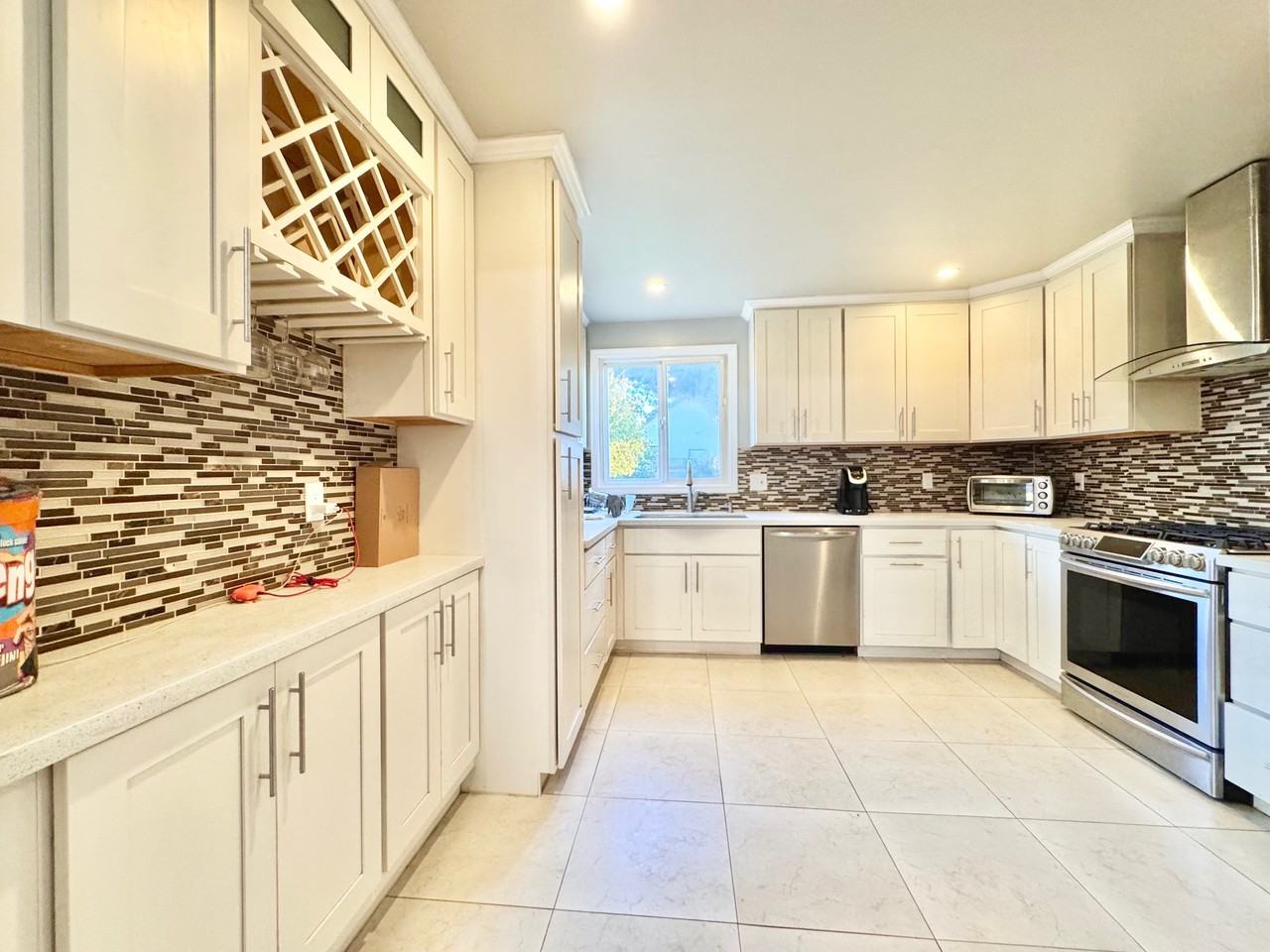 2536 W Avenue 130th #SFH - Photo 3 of 20