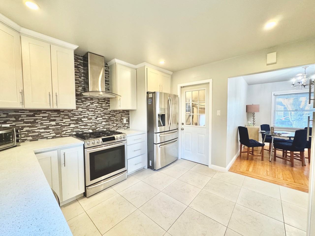 2536 W Avenue 130th #SFH - Photo 7 of 20