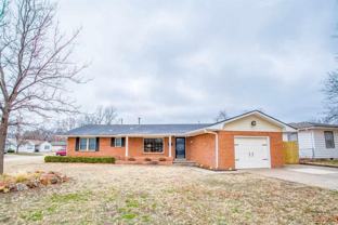 1352 Chickasaw Dr #1 - Photo 1 of 1