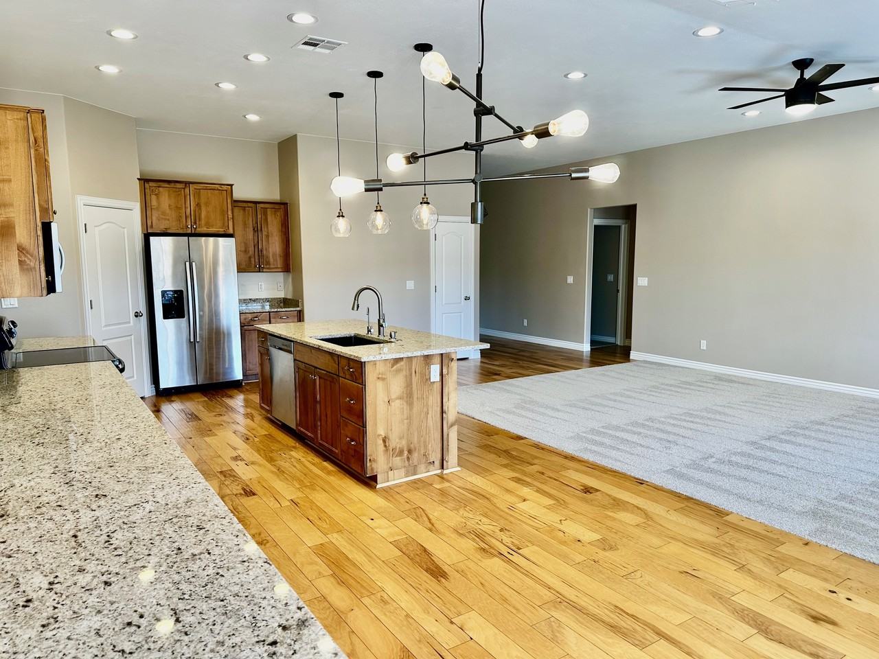 1223 N 2190 W #1 - Photo 3 of 20