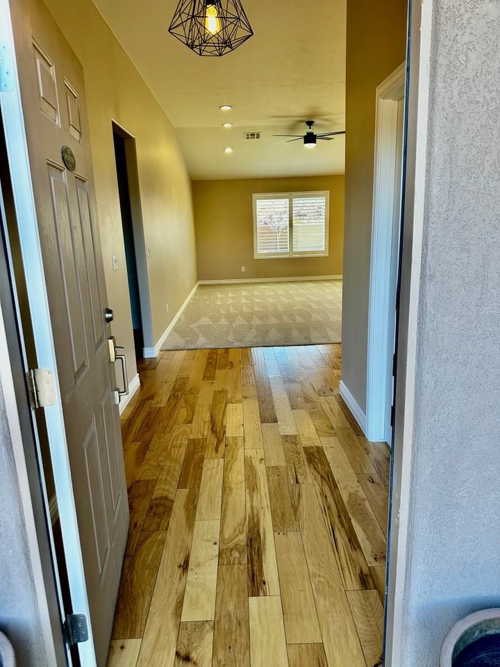 1223 N 2190 W #1 - Photo 5 of 20