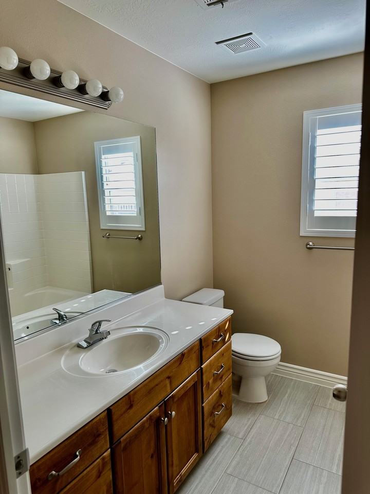 1223 N 2190 W #1 - Photo 7 of 20