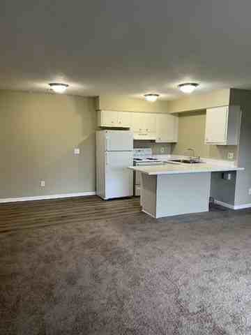 716 S Dewitt Dr #716 - Photo 2 of 12