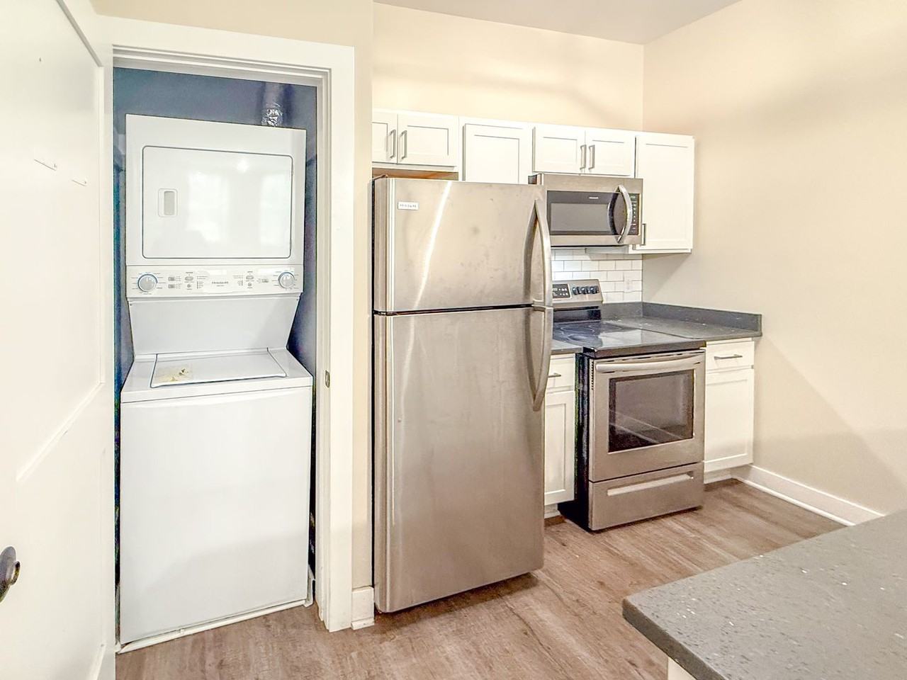 1455 State St - Photo 7 of 24