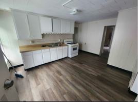 featured image of 1914 Cherry St Apt 2nd