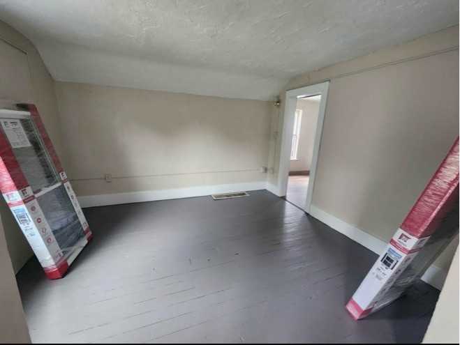 1914 Cherry St Apt 2nd #2ndFLFRONT - Photo 7 of 10