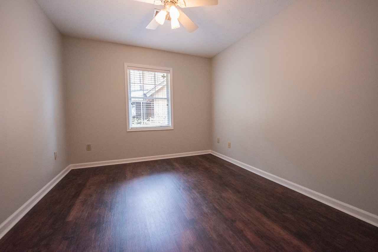 846 Choctaw Ave #NA - Photo 7 of 8