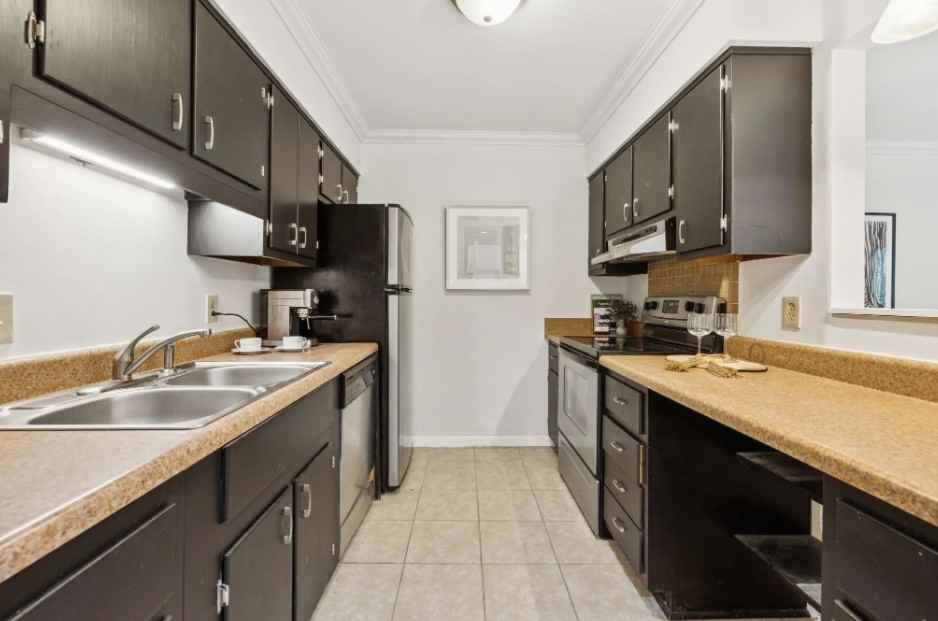 1302 Doctor Martin Luther King Jr Blvd #36 - Photo 2 of 18