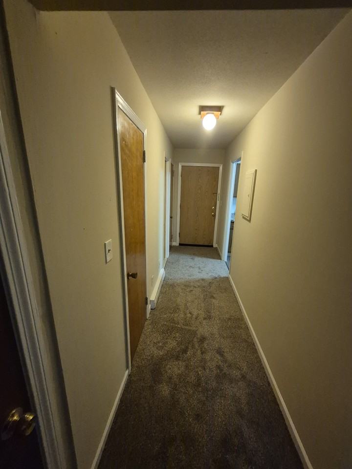 564 Prospect St #C8 - Photo 7 of 13