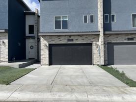 2433 N 5th St #TH - Photo 1 of 1