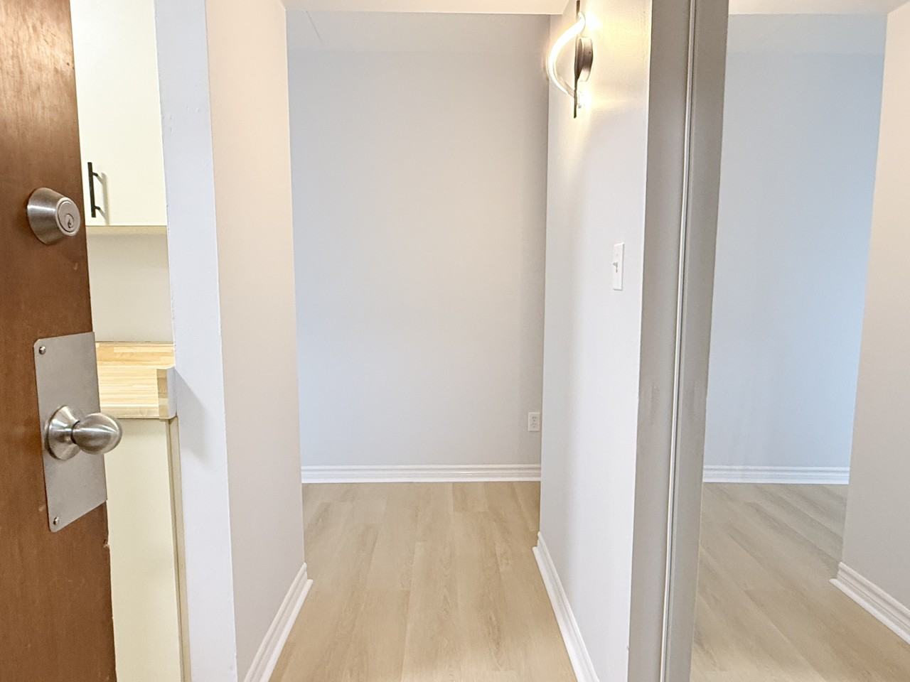 2940 Elsmere Ave #209 - Photo 2 of 22