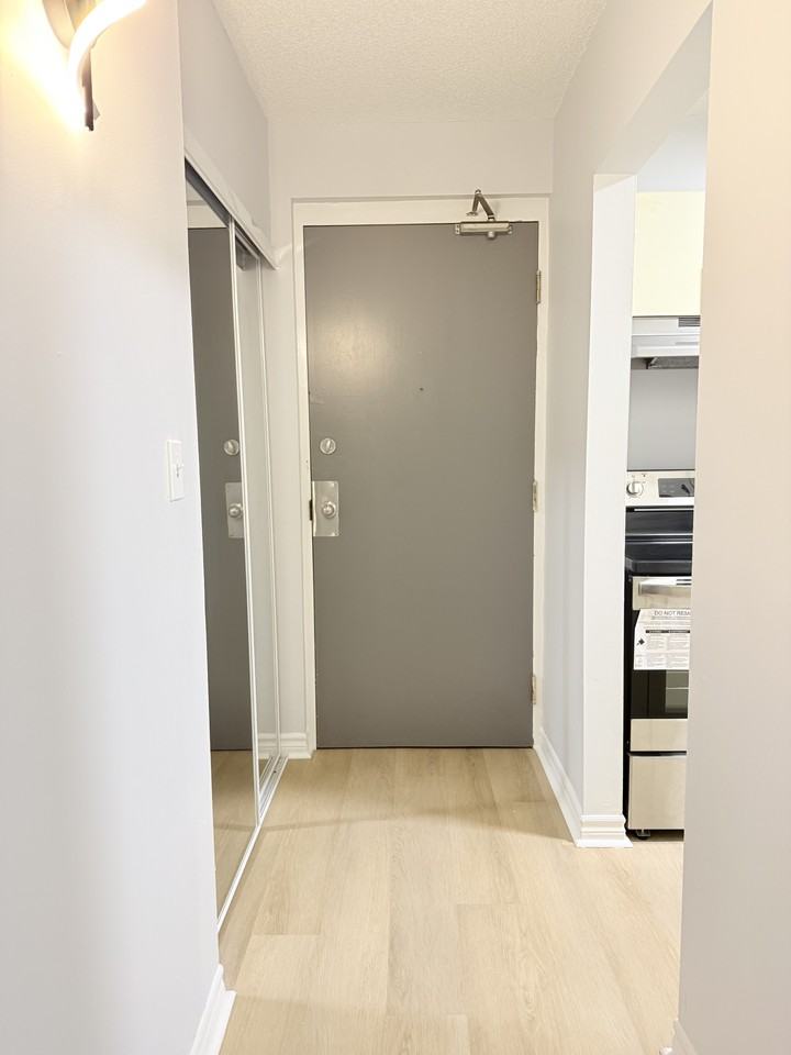 2940 Elsmere Ave #209 - Photo 6 of 22