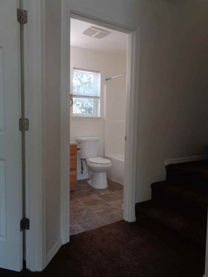 436 Norway St Ne #1 - Photo 5 of 13