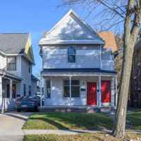 featured image of 826 Woodland Ave #LOWER