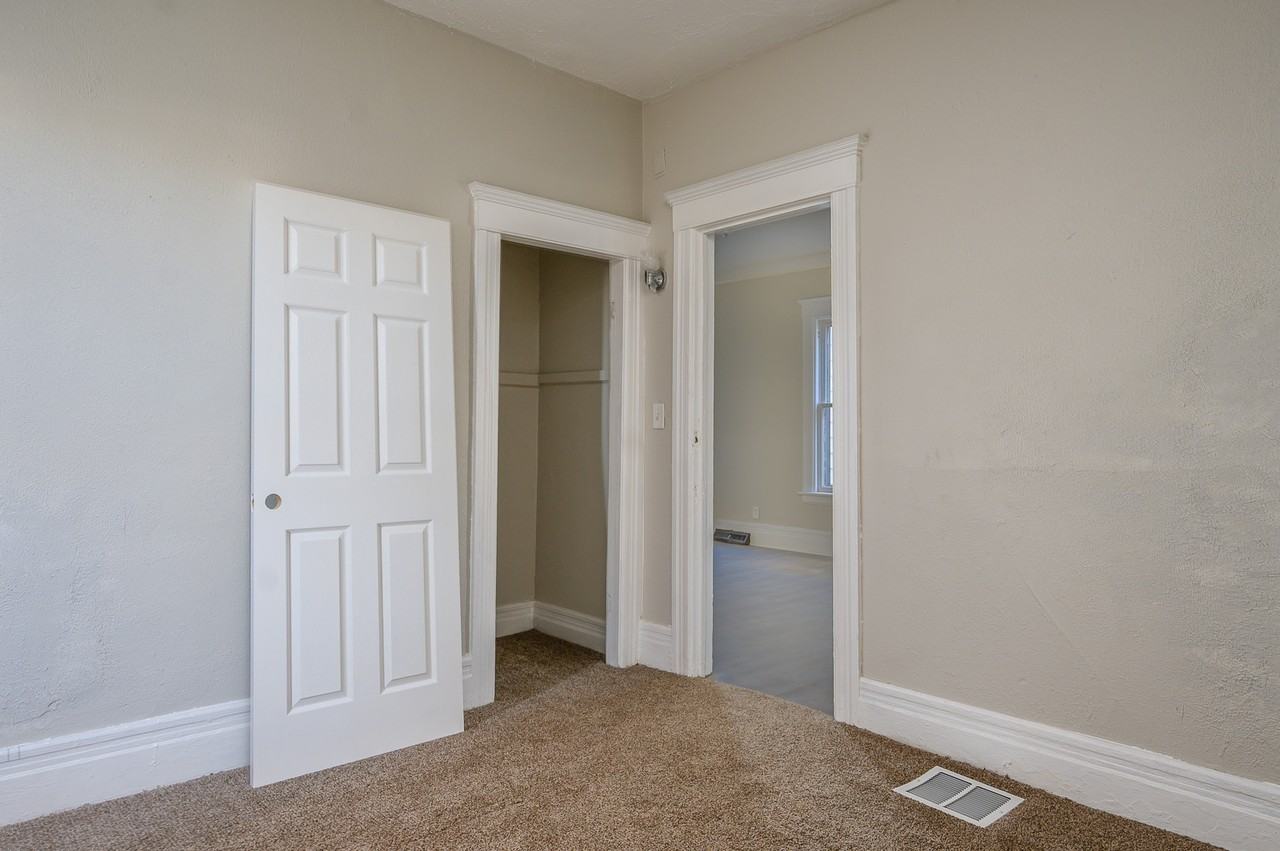 826 Woodland Ave - Photo 6 of 7