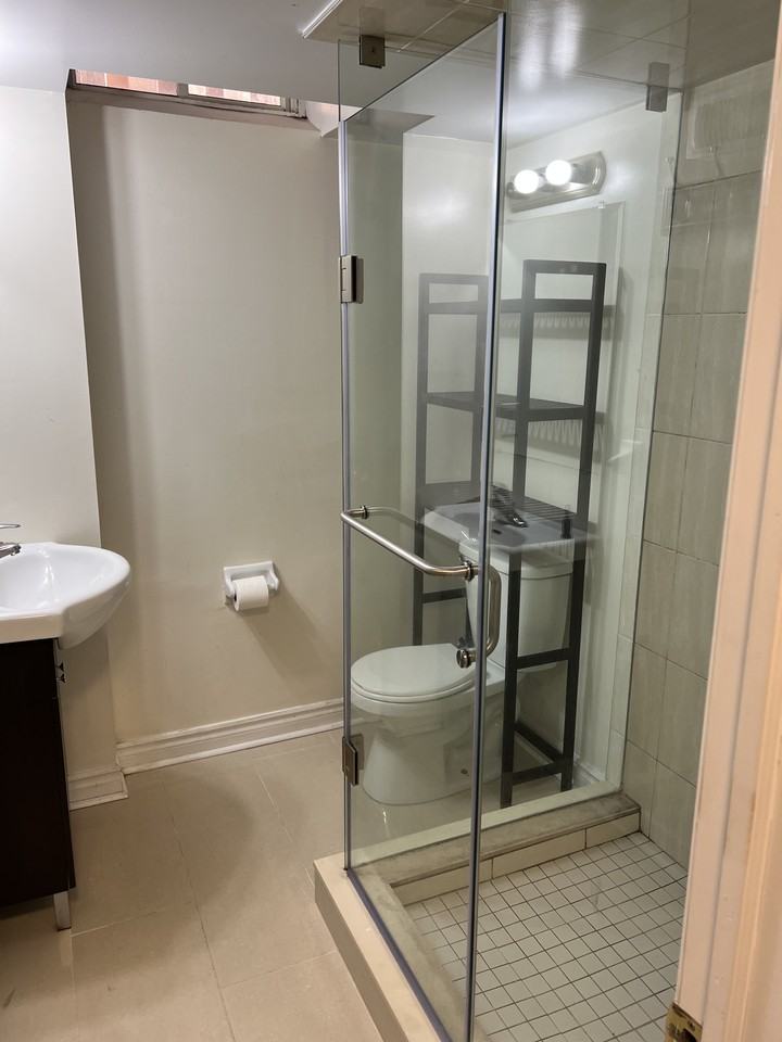 5484 Freshwater Drive - Photo 6 of 19