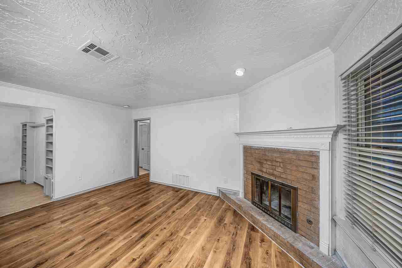 4605 Se Caber Cir #1 - Photo 4 of 25