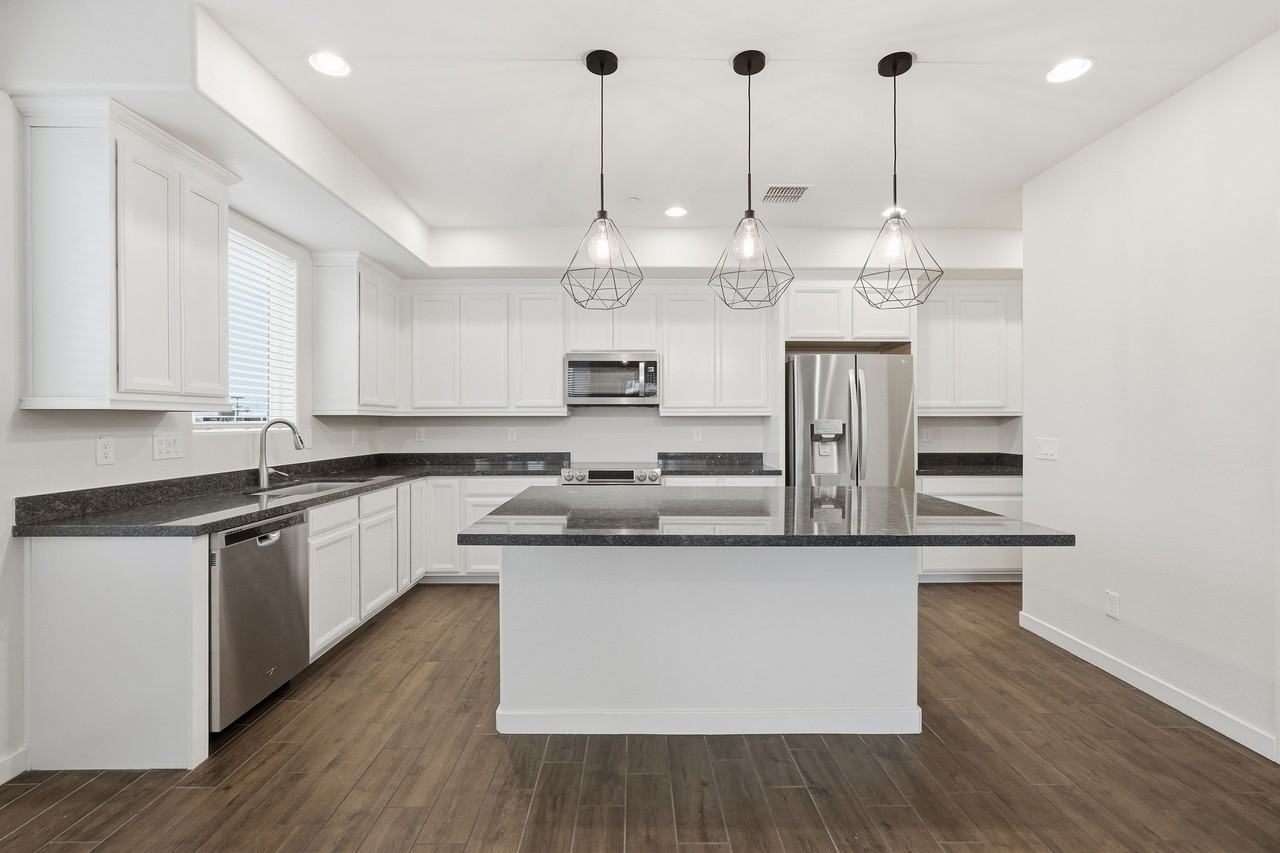 1250 N Abbey LnUnit 237 #237 - Photo 7 of 37