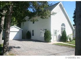 featured image of 12 Walnut St #1