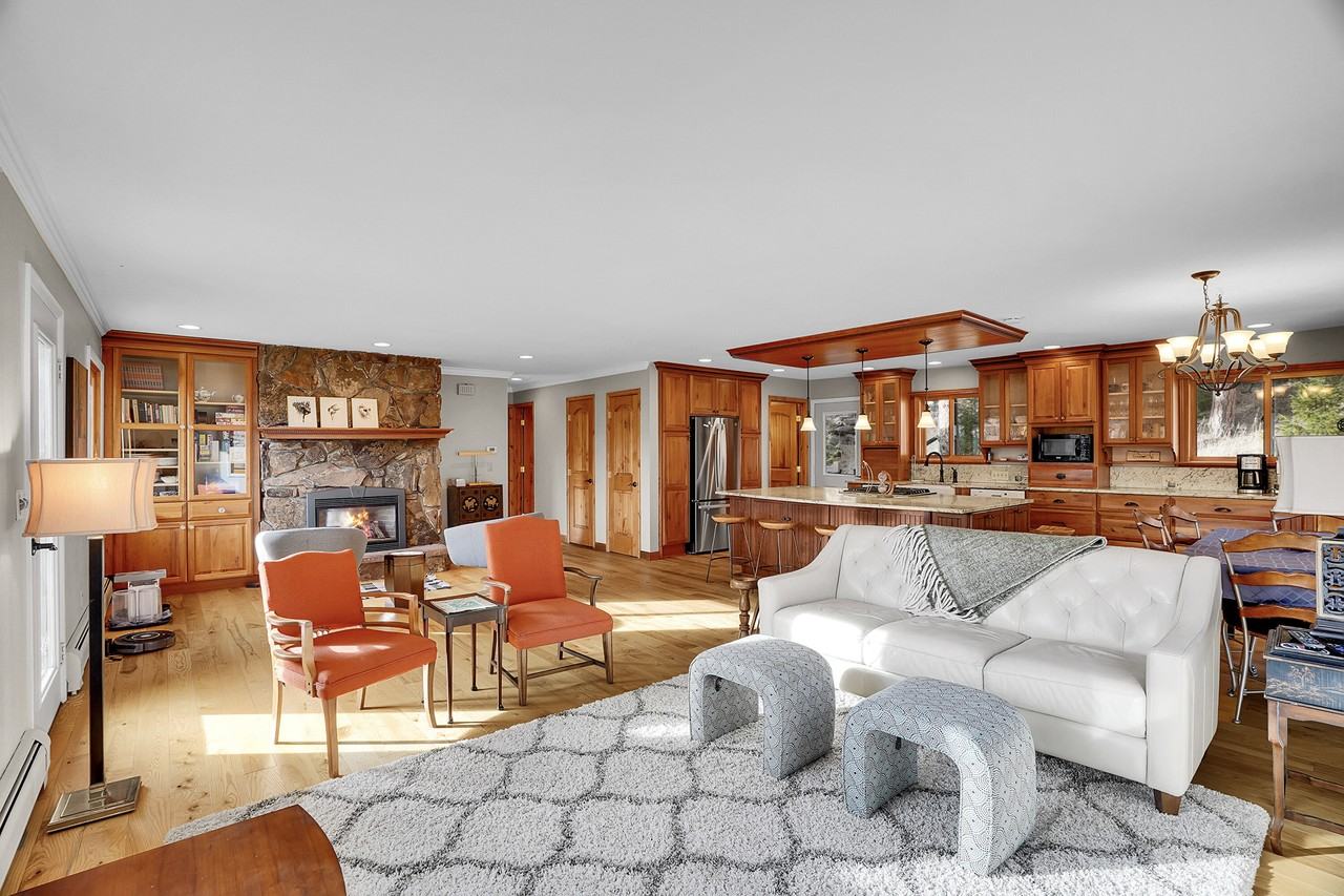 8544 S Doubleheader Ranch Rd #1 - Photo 7 of 30