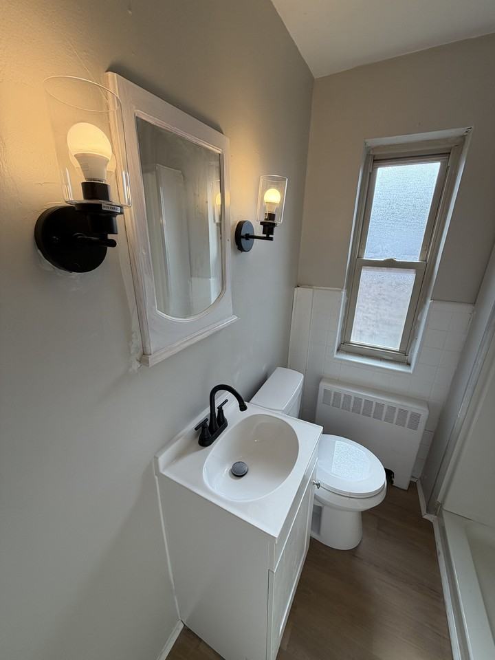 7139 Eastlawn Dr #3 - Photo 4 of 11