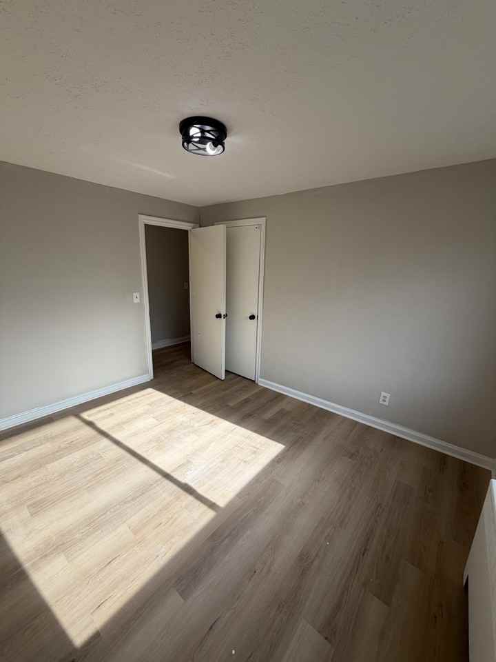 7139 Eastlawn Dr #3 - Photo 6 of 11