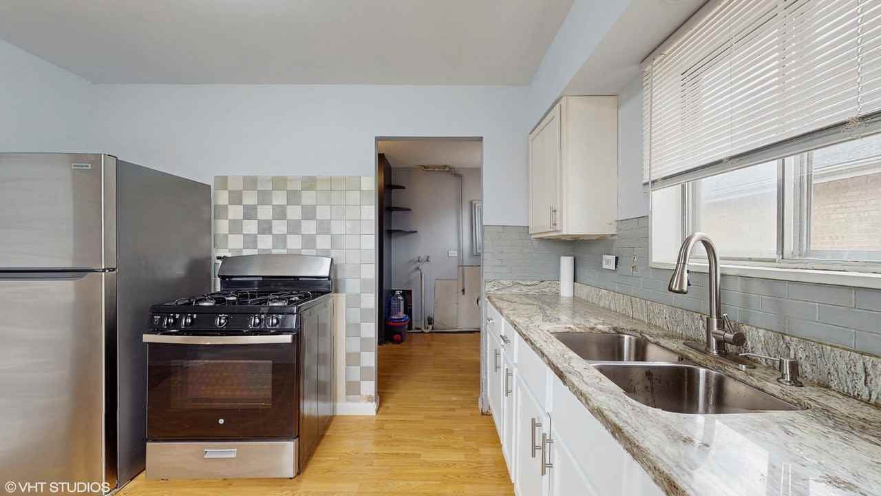 1317 Mackinaw Ave #1 - Photo 6 of 20