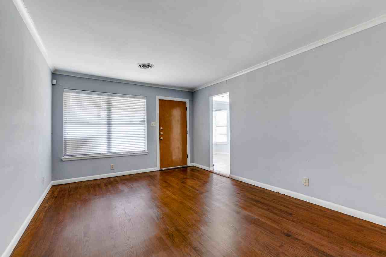 6517 E Mockingbird Ln #1 - Photo 2 of 44