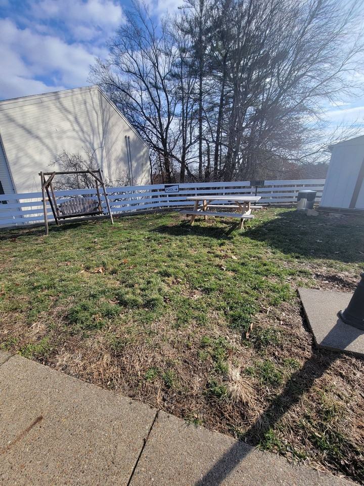 Foxfire West Apartments - Photo 3 of 26